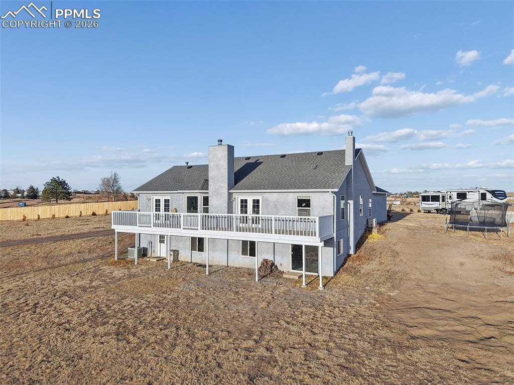 Image 46 of 49: Back of Structure