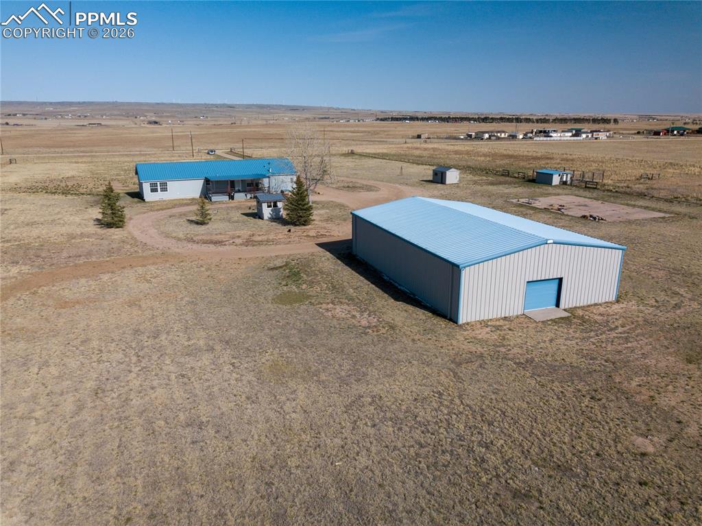 Image 5 of 39: 60 x 40 Insulated Shop