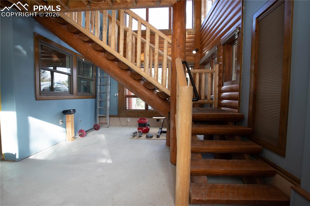 Image 20 of 24: Other