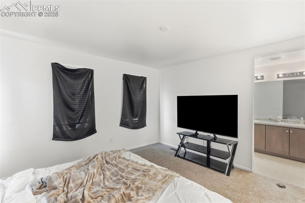 Image 15 of 36: Master Bedroom