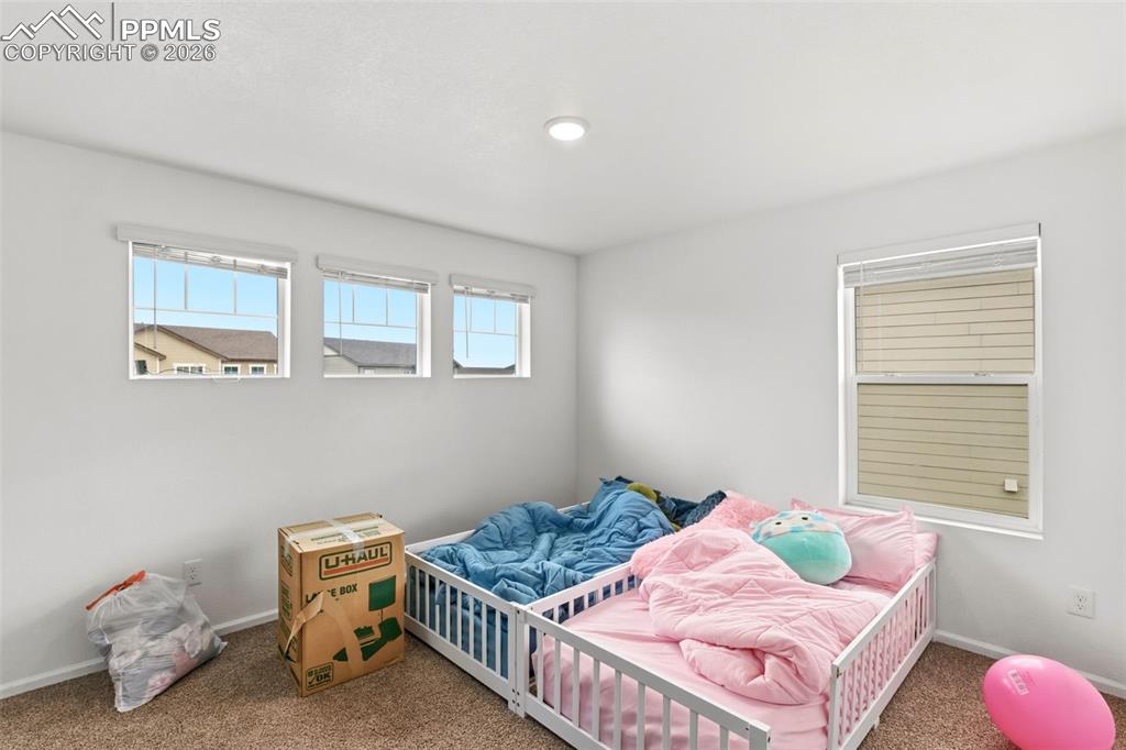 Image 27 of 36: Bedroom