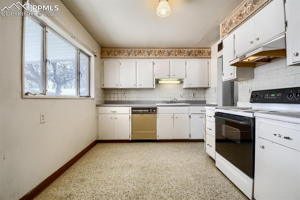 Listing 3915338, Image 17 of 40