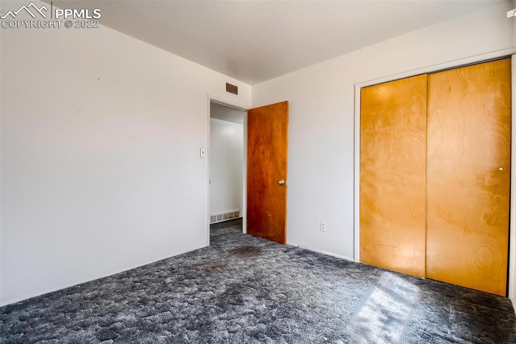 Listing 3915338, Image 22 of 40