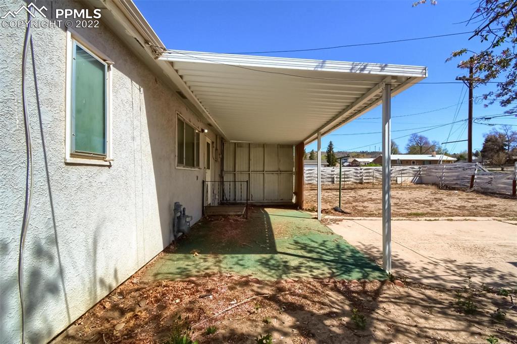 Listing 3915338, Image 36 of 40