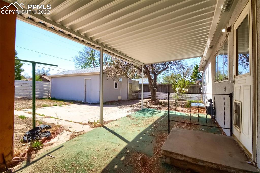 Listing 3915338, Image 37 of 40
