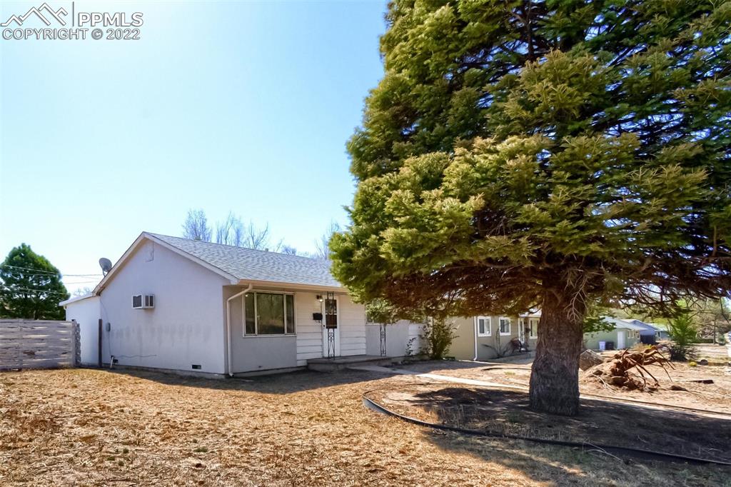 Listing 3915338, Image 4 of 40