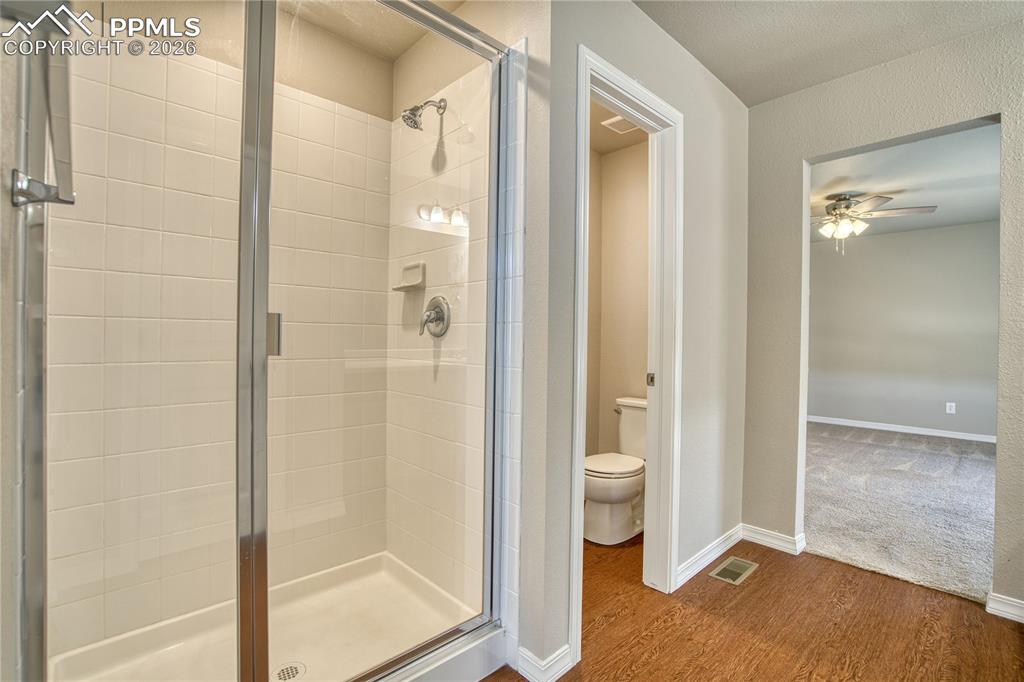 Image 18 of 46: Master Bathroom