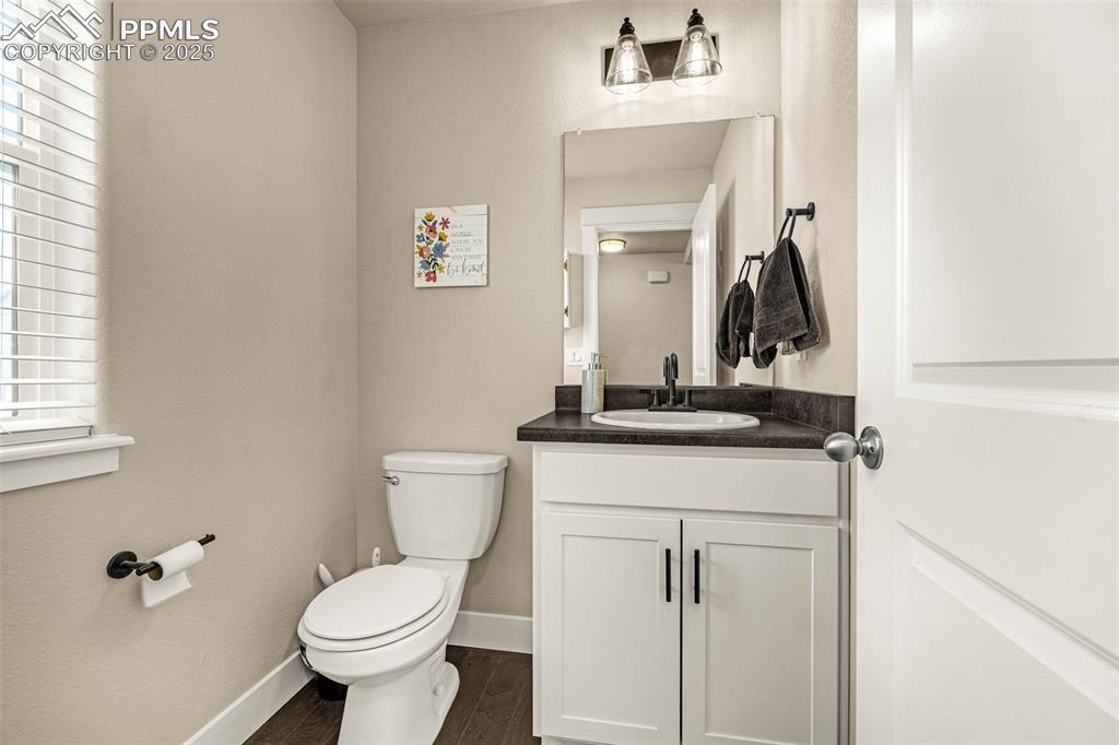 Image 13 of 31: Bathroom