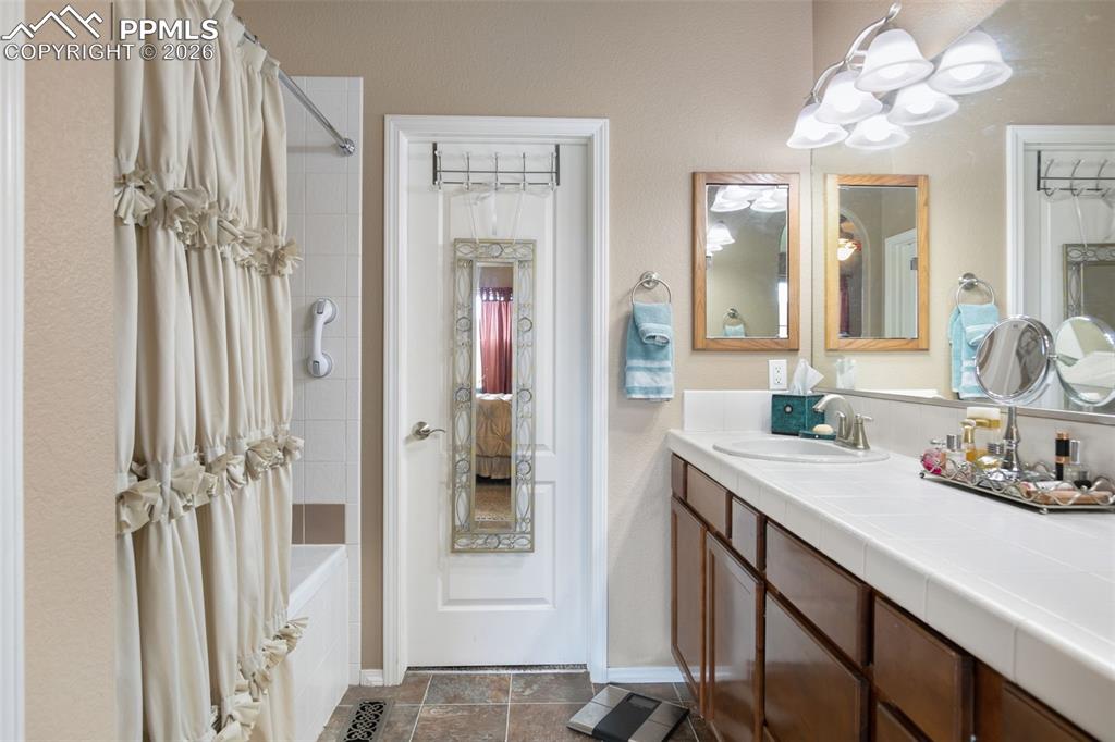 Image 16 of 34: Master Bathroom