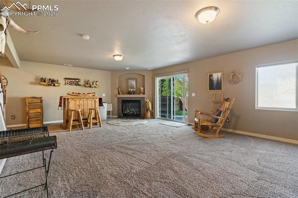 Image 24 of 34: Family Room