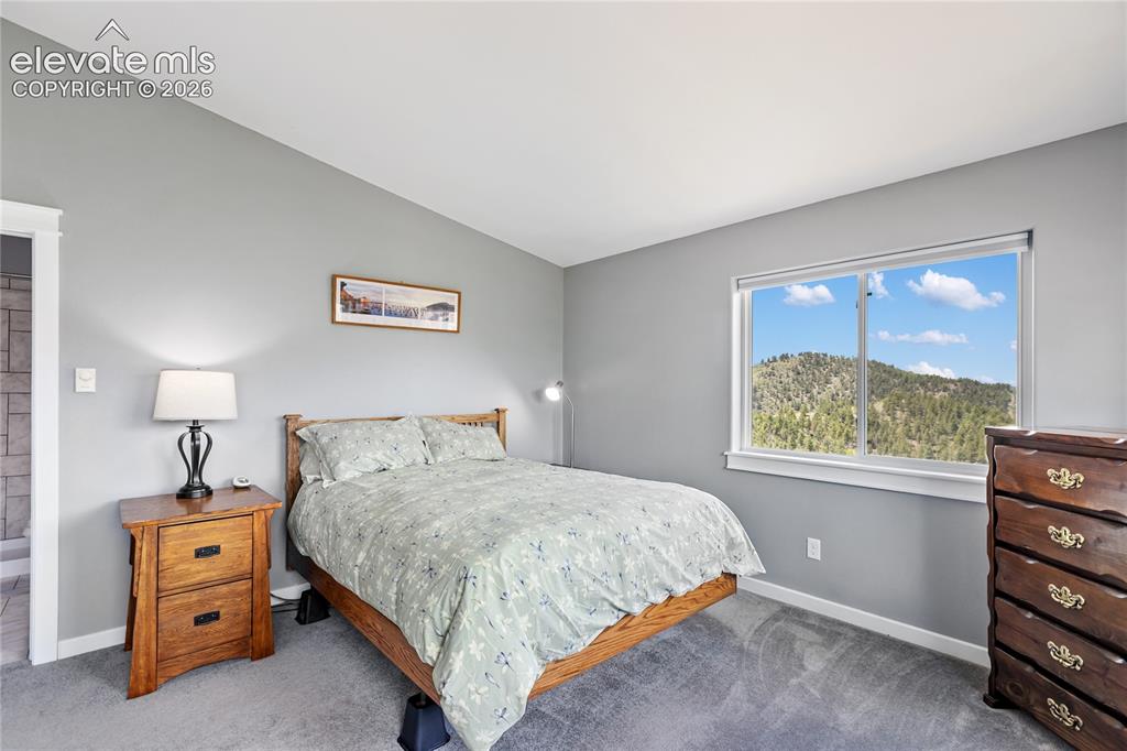 Image 14 of 31: Peaceful and spacious!