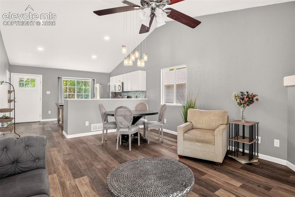Image 11 of 36: Living Room