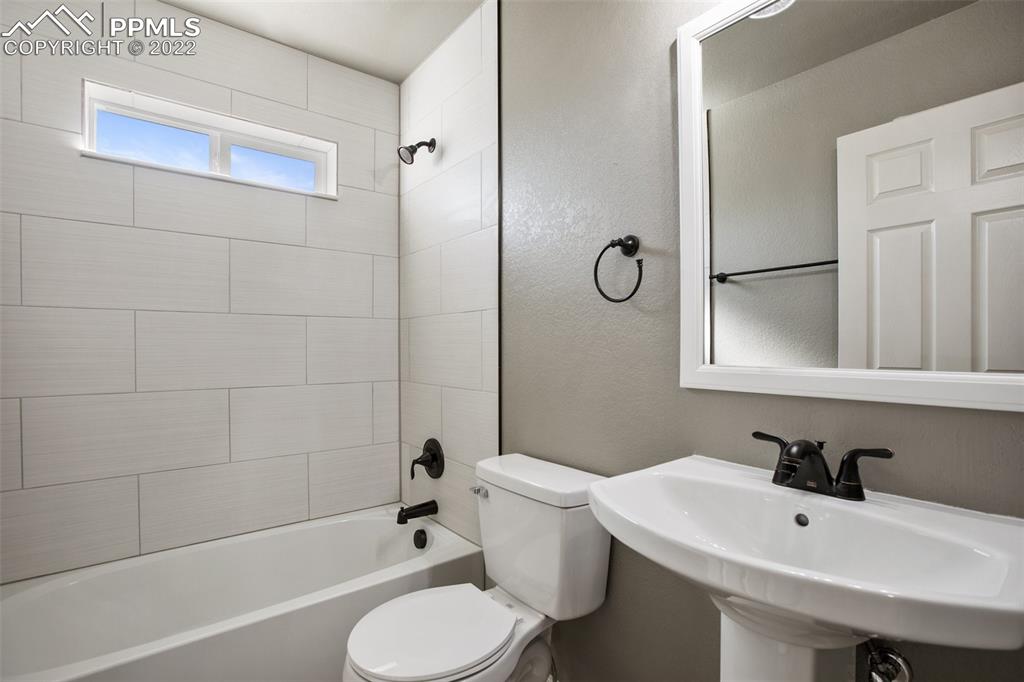 Listing 3923332, Image 13 of 29