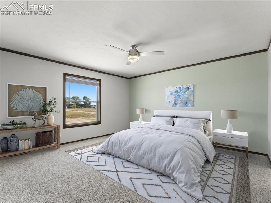 Image 19 of 41: Bedroom