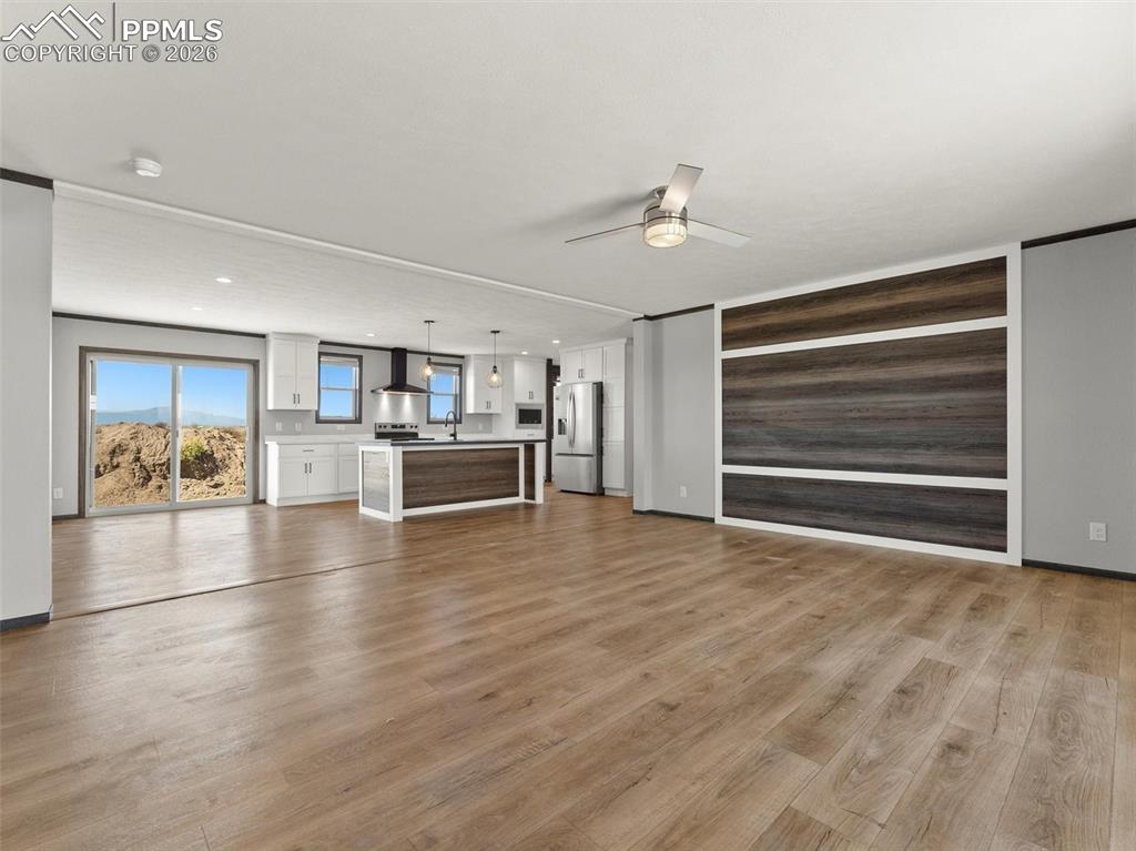 Image 9 of 41: Living Room