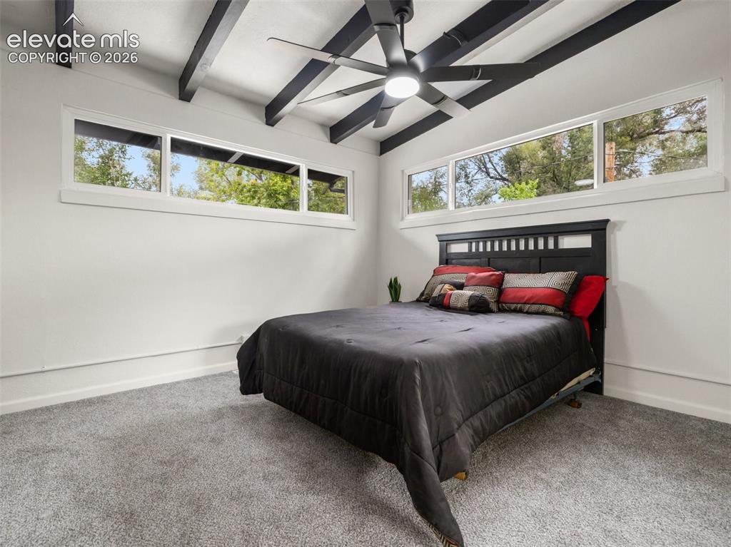 Image 17 of 42: Bedroom