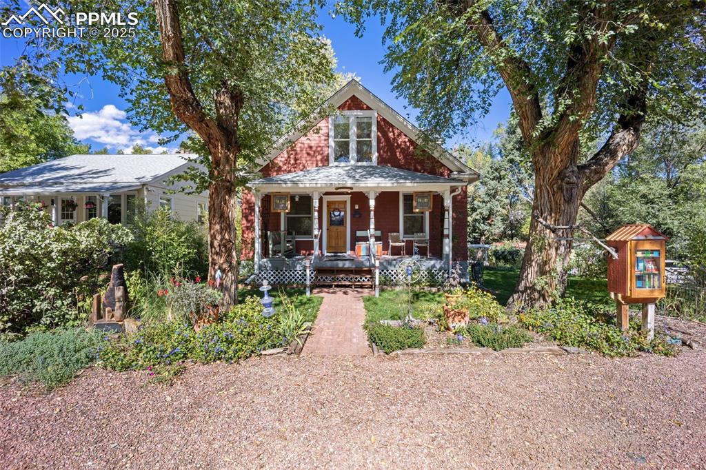 Image 43 of 47: Front of Structure