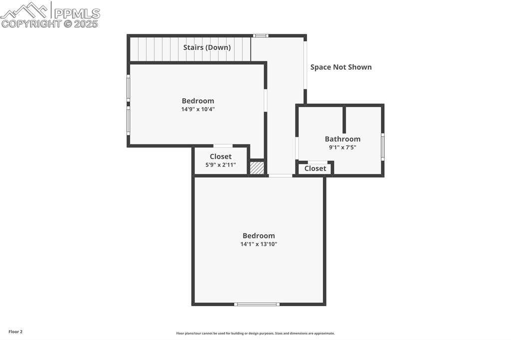 Image 44 of 47: Upper Floor