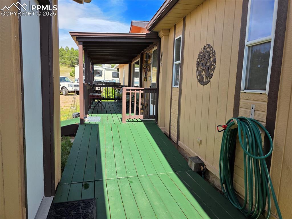 Image 39 of 50: Acessible ramp from garage to the house