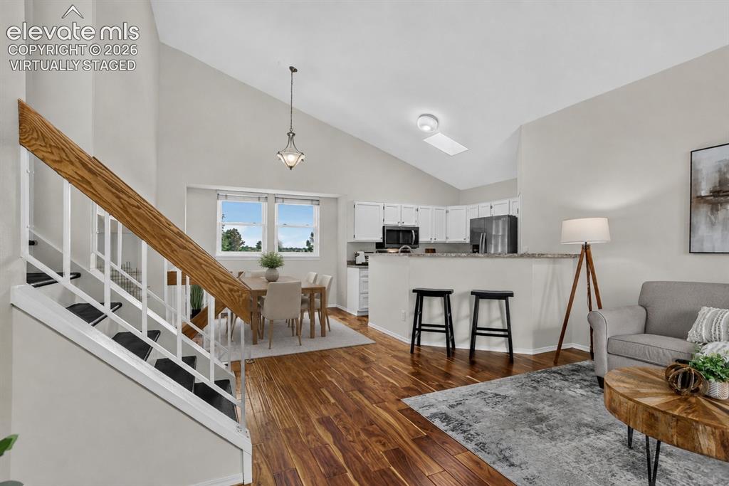 Image 3 of 25: Virtually staged dining area