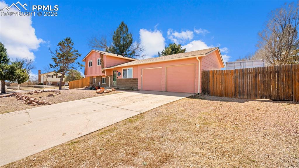 Image 39 of 39: Front of Structure