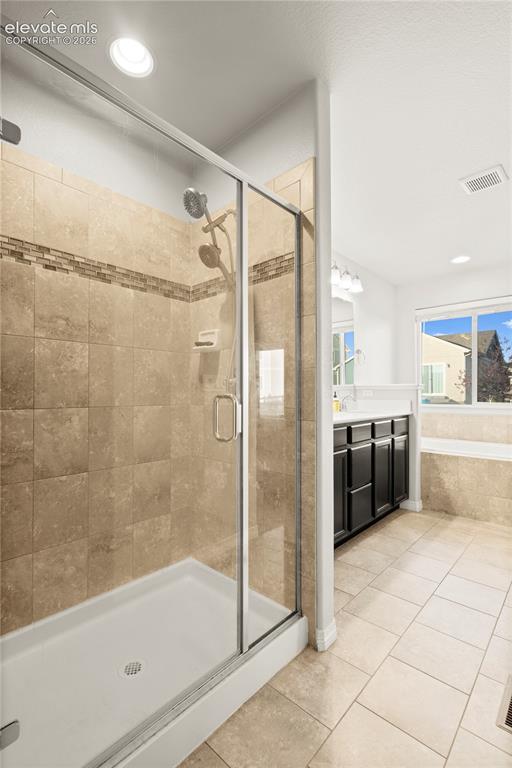 Image 14 of 48: Primary Shower BathRoom /Bed Main Floor Shower