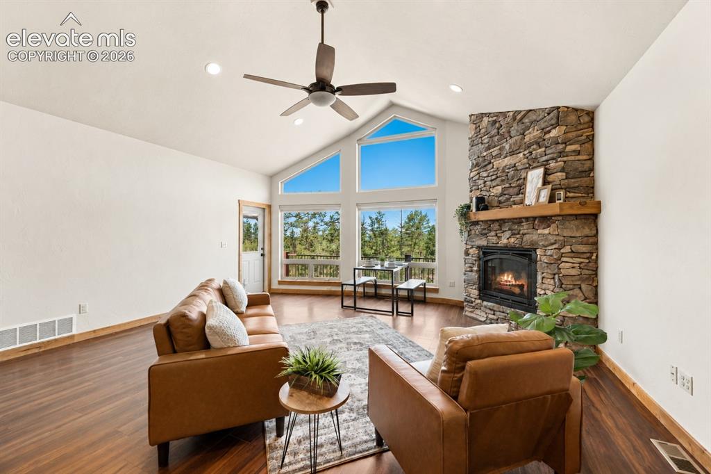Image 9 of 43: Living Room
