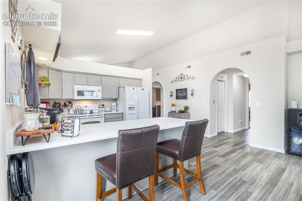 Image 8 of 36: Kitchen