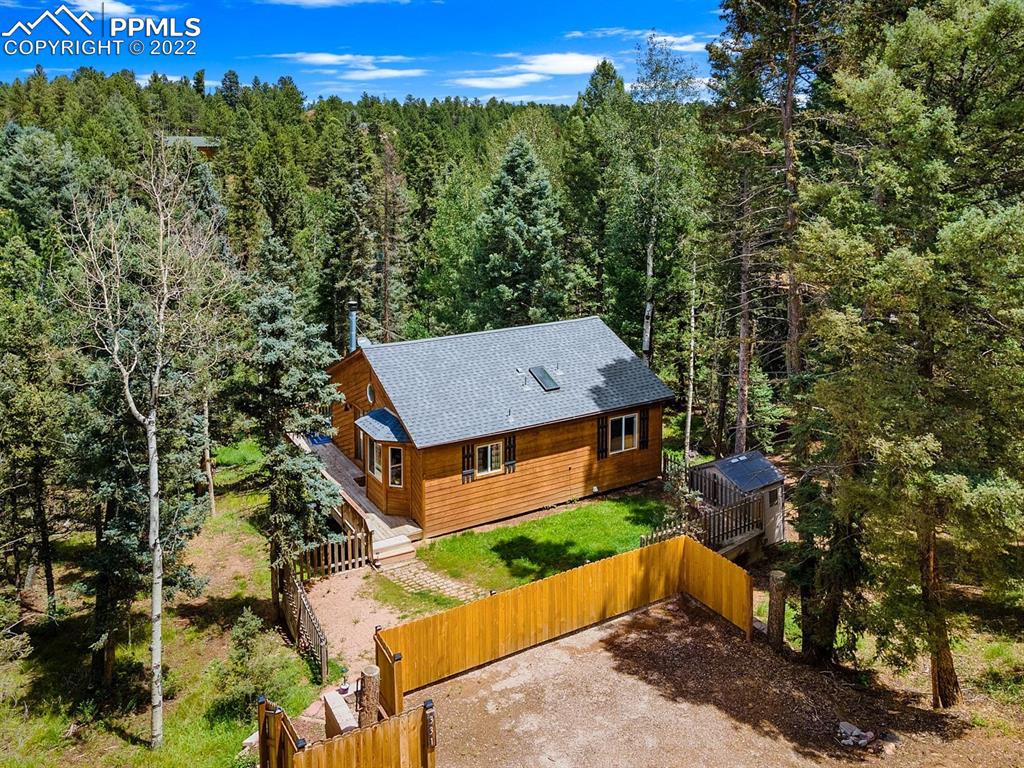 Listing 3935810, Image 1 of 33