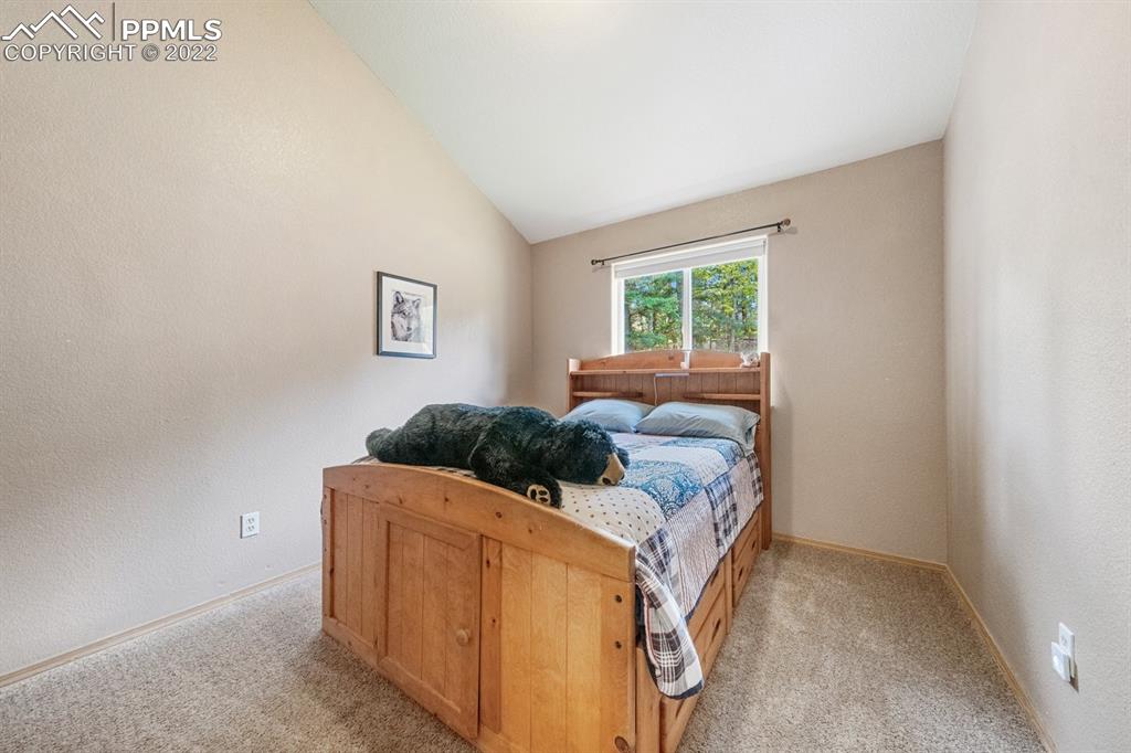 Listing 3935810, Image 12 of 33