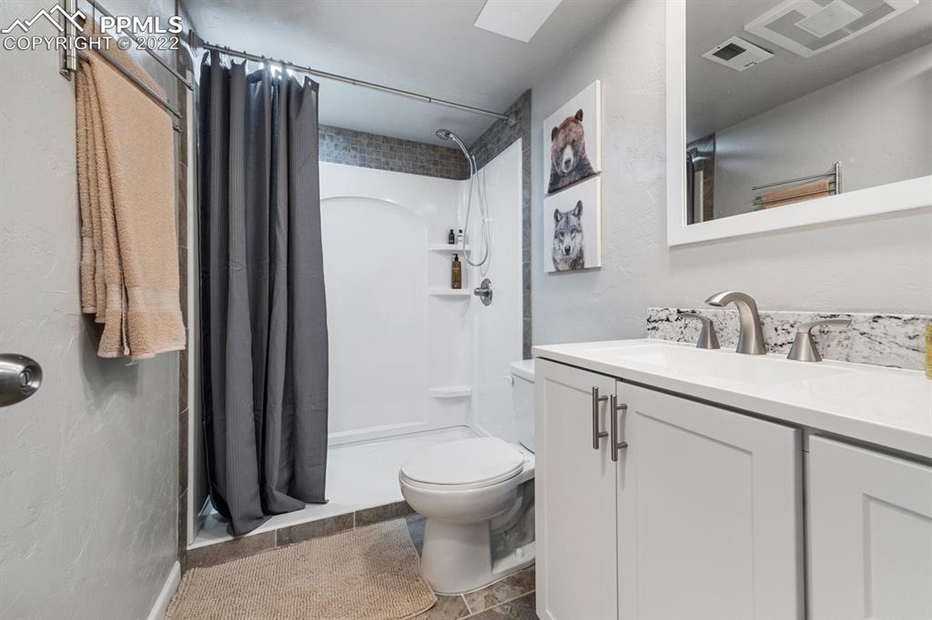 Listing 3935810, Image 21 of 33