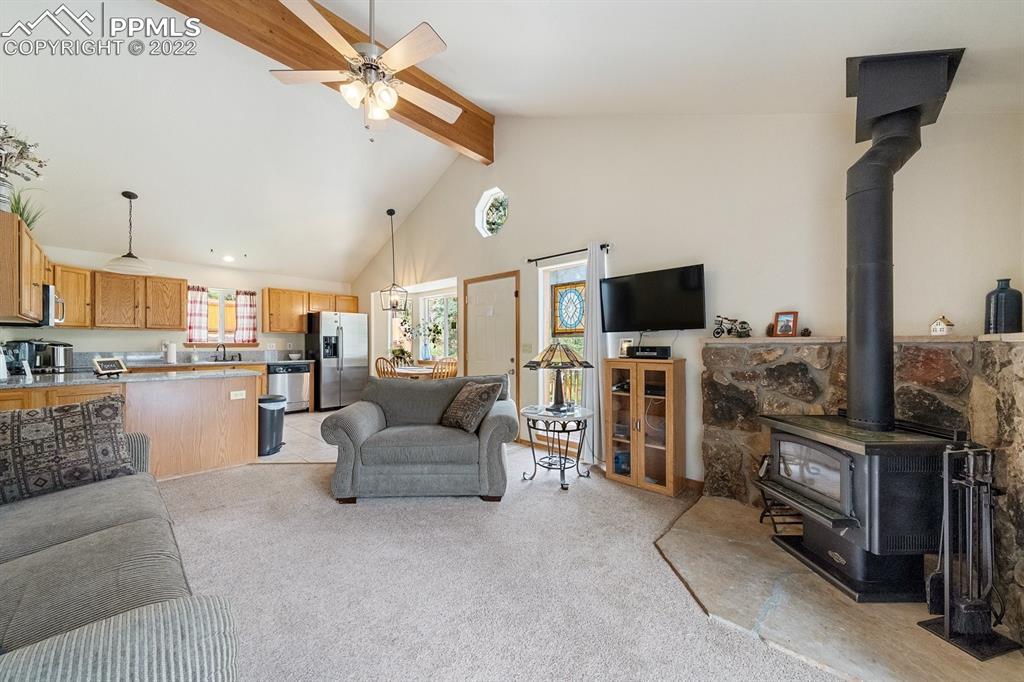 Listing 3935810, Image 5 of 33