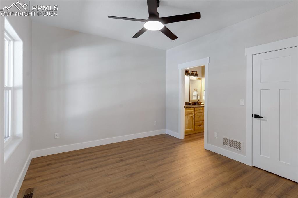 Image 14 of 47: Master Bedroom