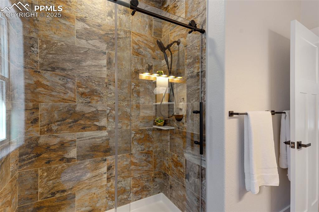 Image 18 of 47: Master Bathroom