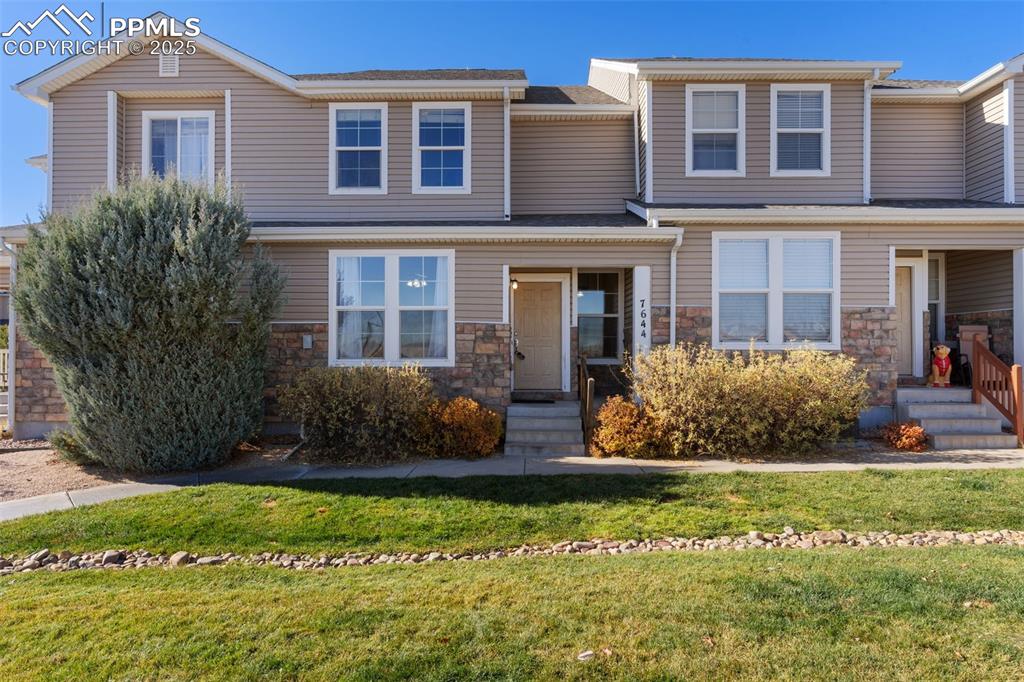 Image 2 of 27: Front of Structure