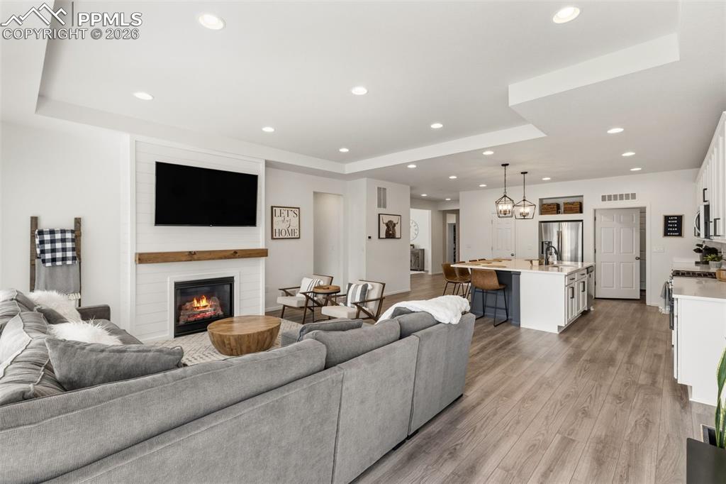 Image 9 of 30: Living Room