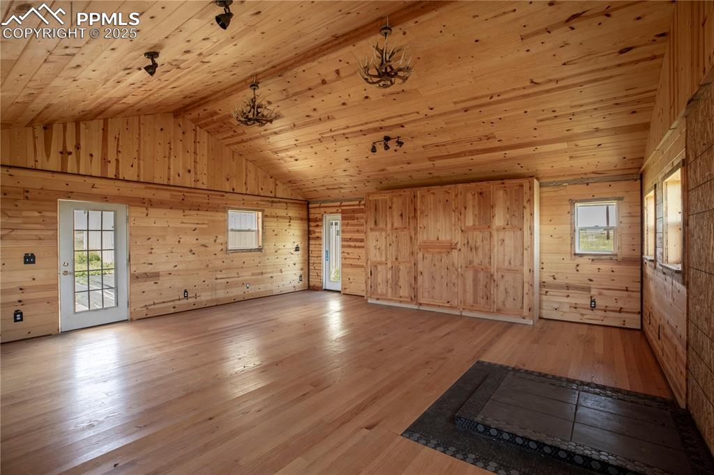 Image 14 of 23: Out Buildings