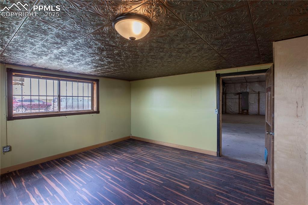 Image 9 of 23: "Yellow Building"