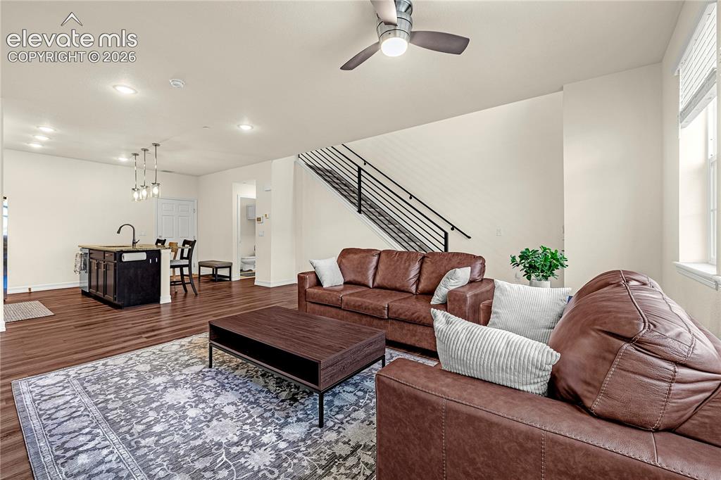 Image 5 of 24: Living Room