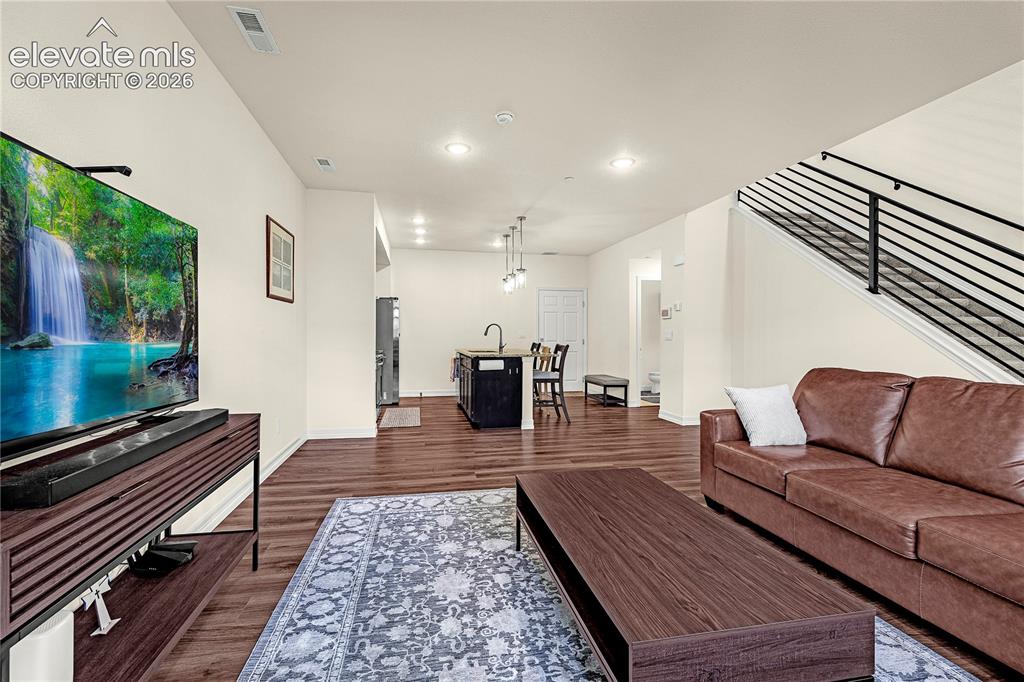 Image 6 of 24: Living Room