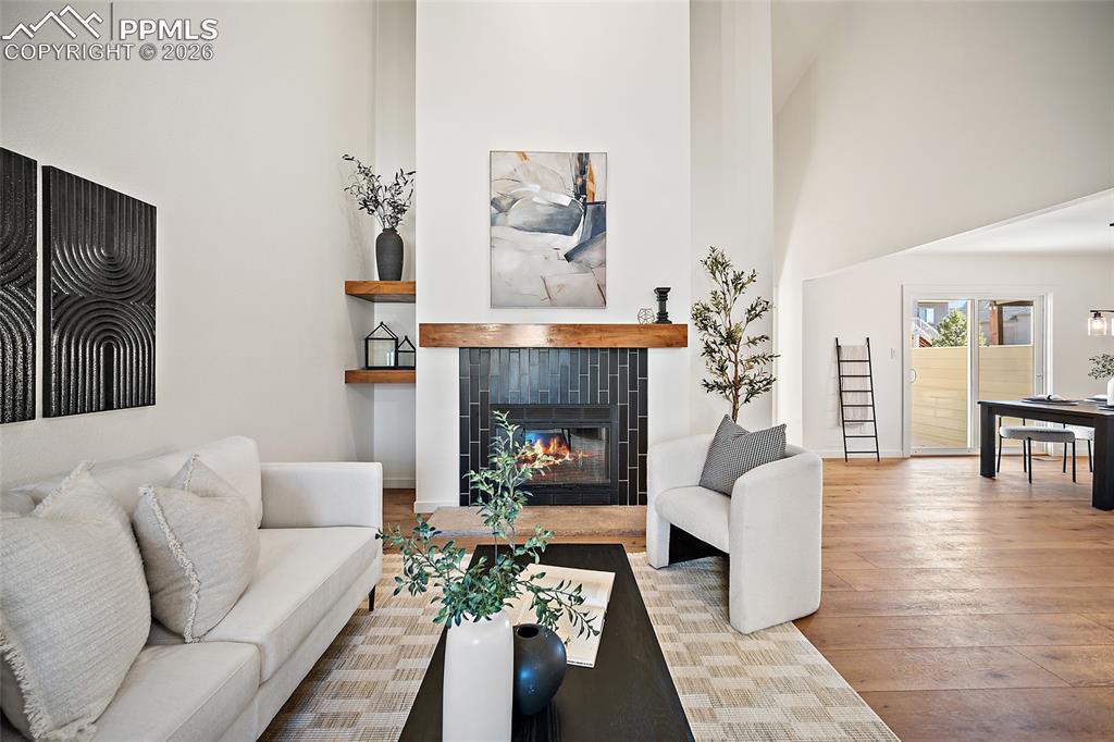 Image 5 of 46: Living Room