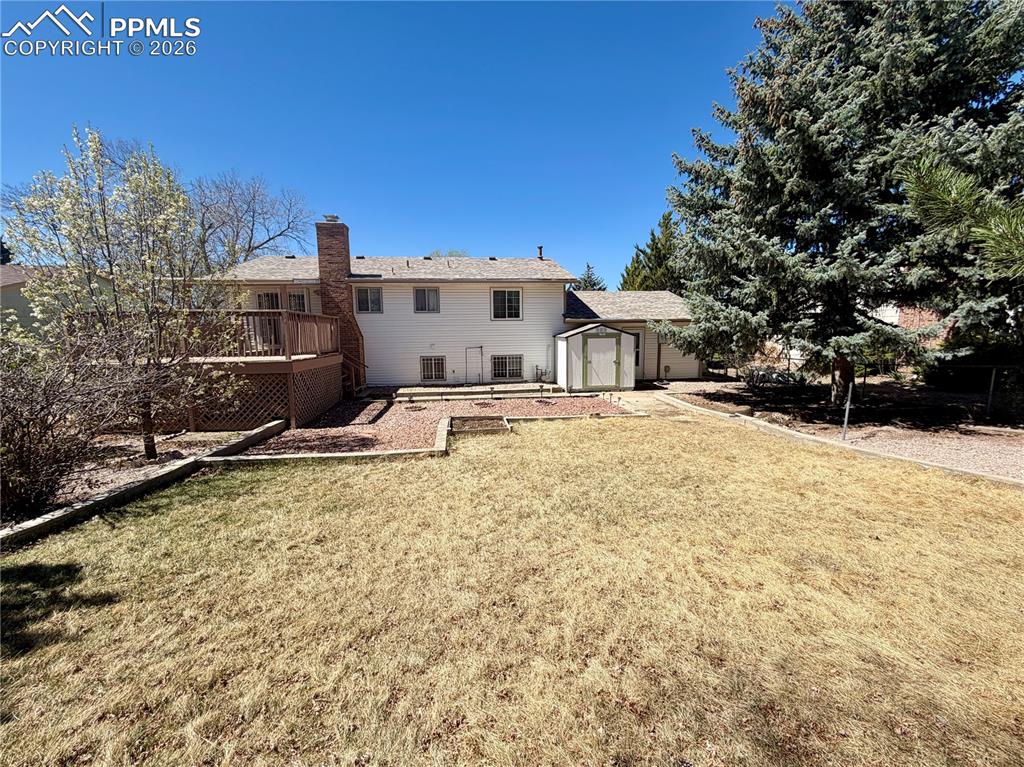 Image 34 of 41: Back of Structure