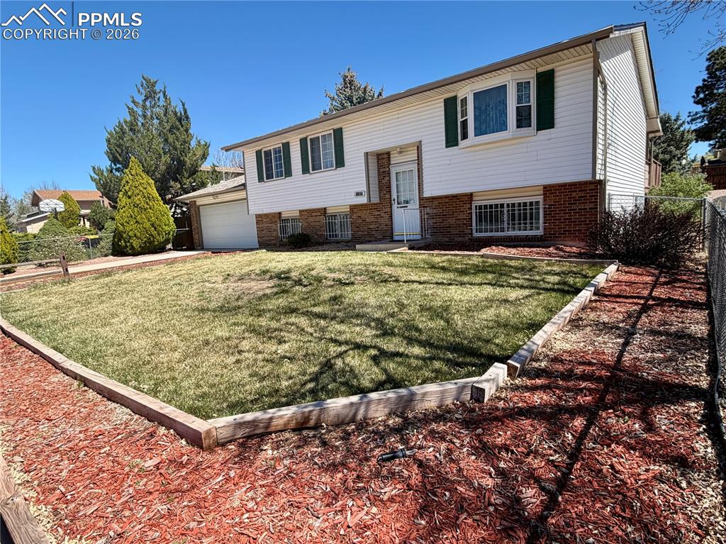 Image 38 of 41: Front of Structure