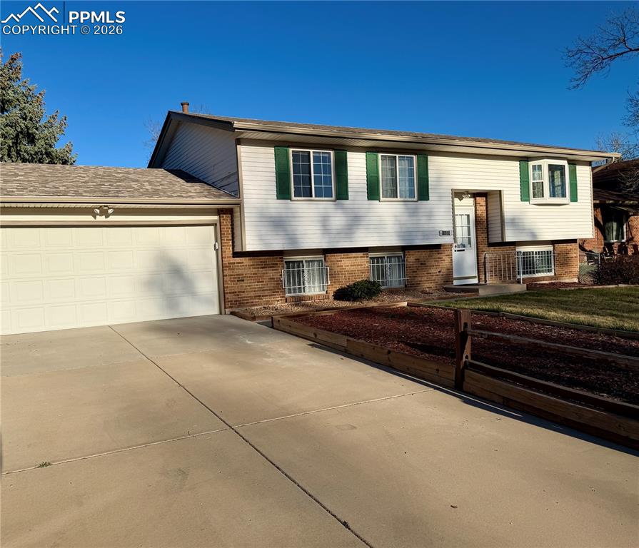 Image 39 of 41: Front of Structure