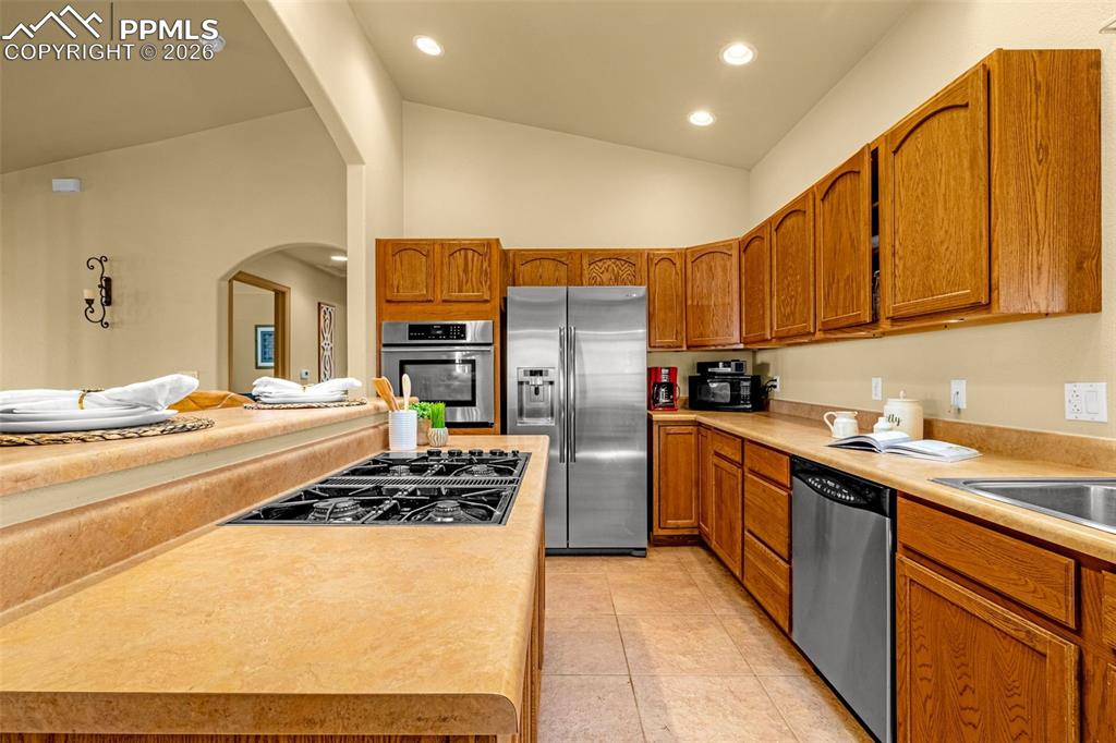 Image 10 of 50: No Description Available