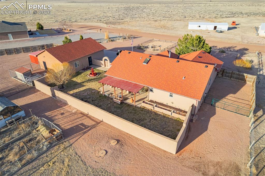 Image 50 of 50: No Description Available