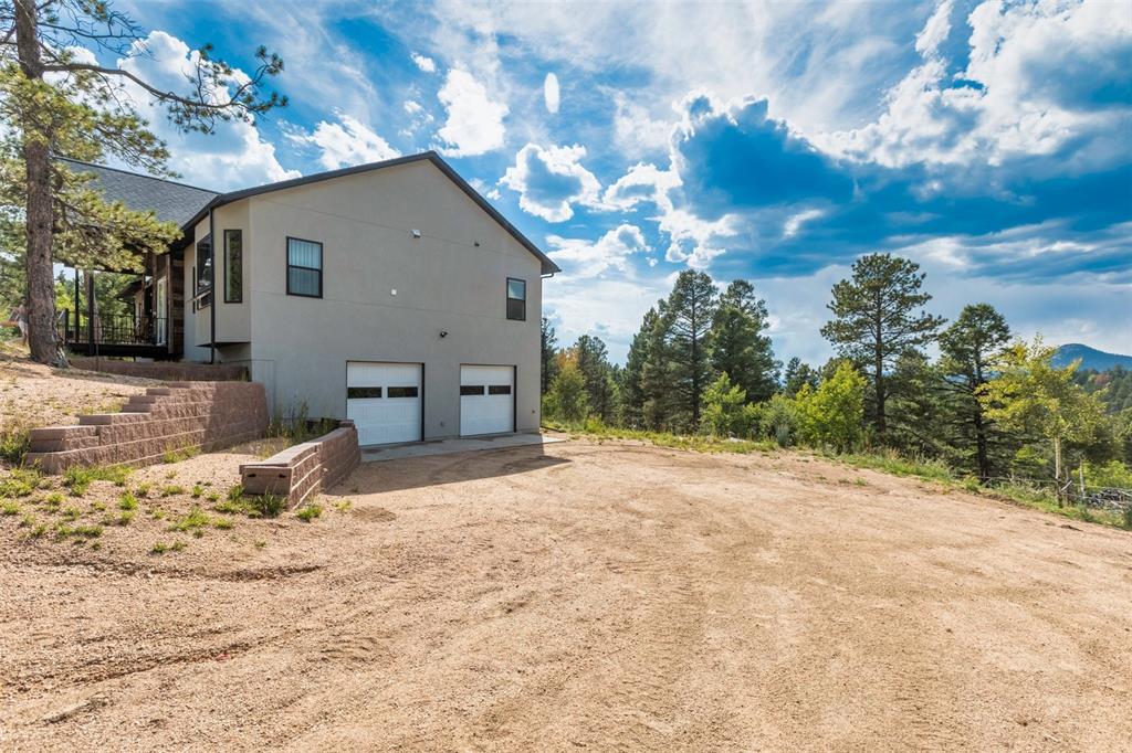 Image 38 of 50: Side of Structure