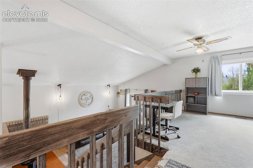 Image 14 of 45: Loft