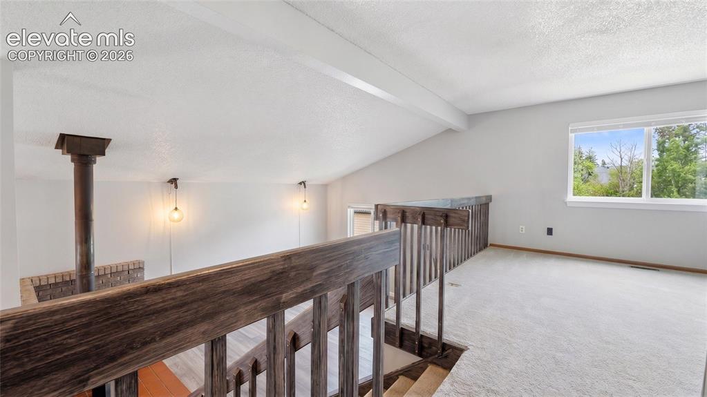 Image 14 of 45: Loft