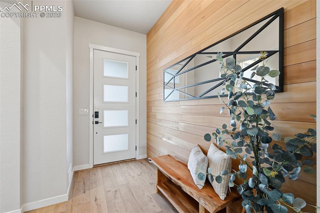 Image 6 of 46: Spacious enough for a bench